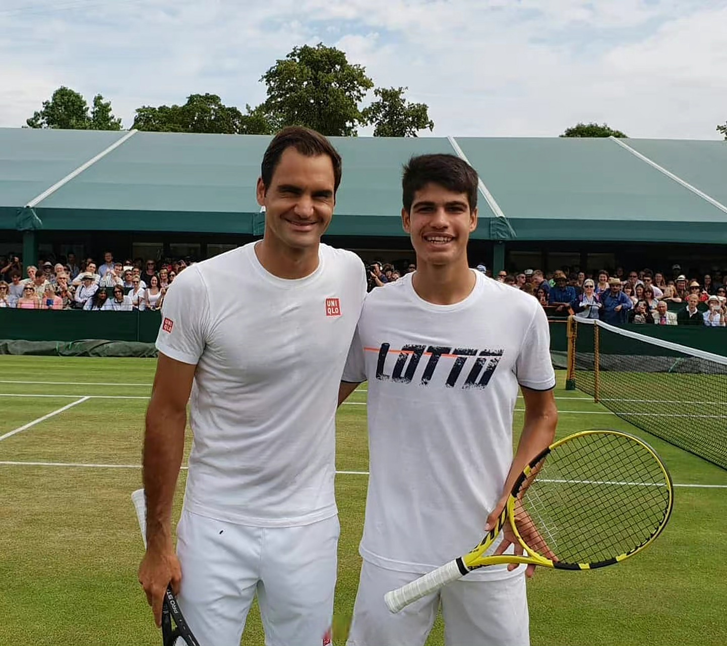 西班牙网球队完胜法国网球队，克耶高斯制霸全场