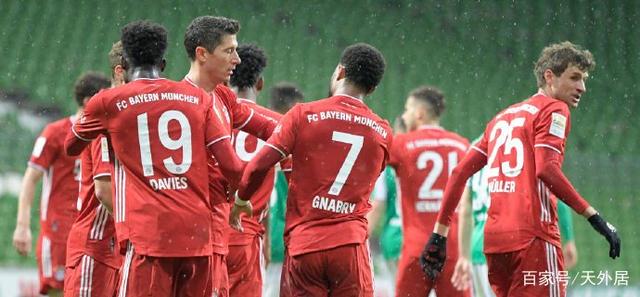 美国网球队碾压欧洲网球队,穆雷完成帽子戏法 美国网球队碾压欧洲网球队,穆雷完成帽子戏法