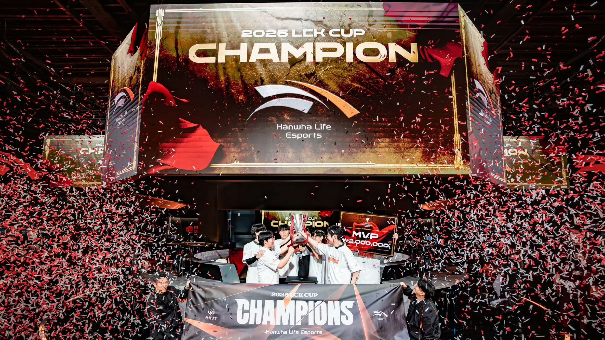 关于100T逆转HLE，Knight关键制胜的信息