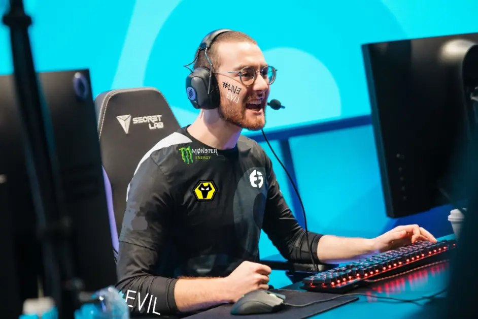 EG横扫GEN，Keria爆发神勇