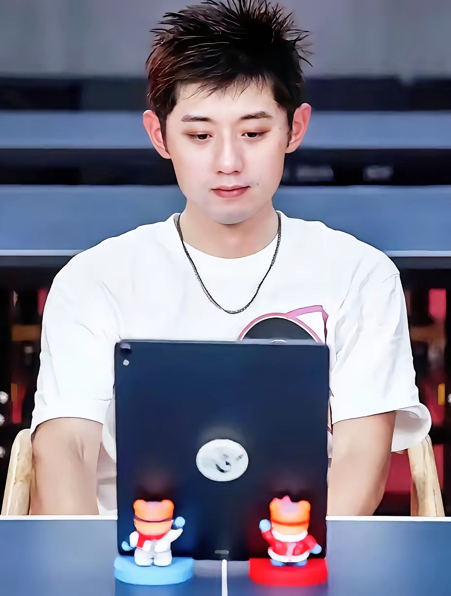 包含奥地利乒乓球队力克日本乒乓球队，张继科绝境逆转的词条