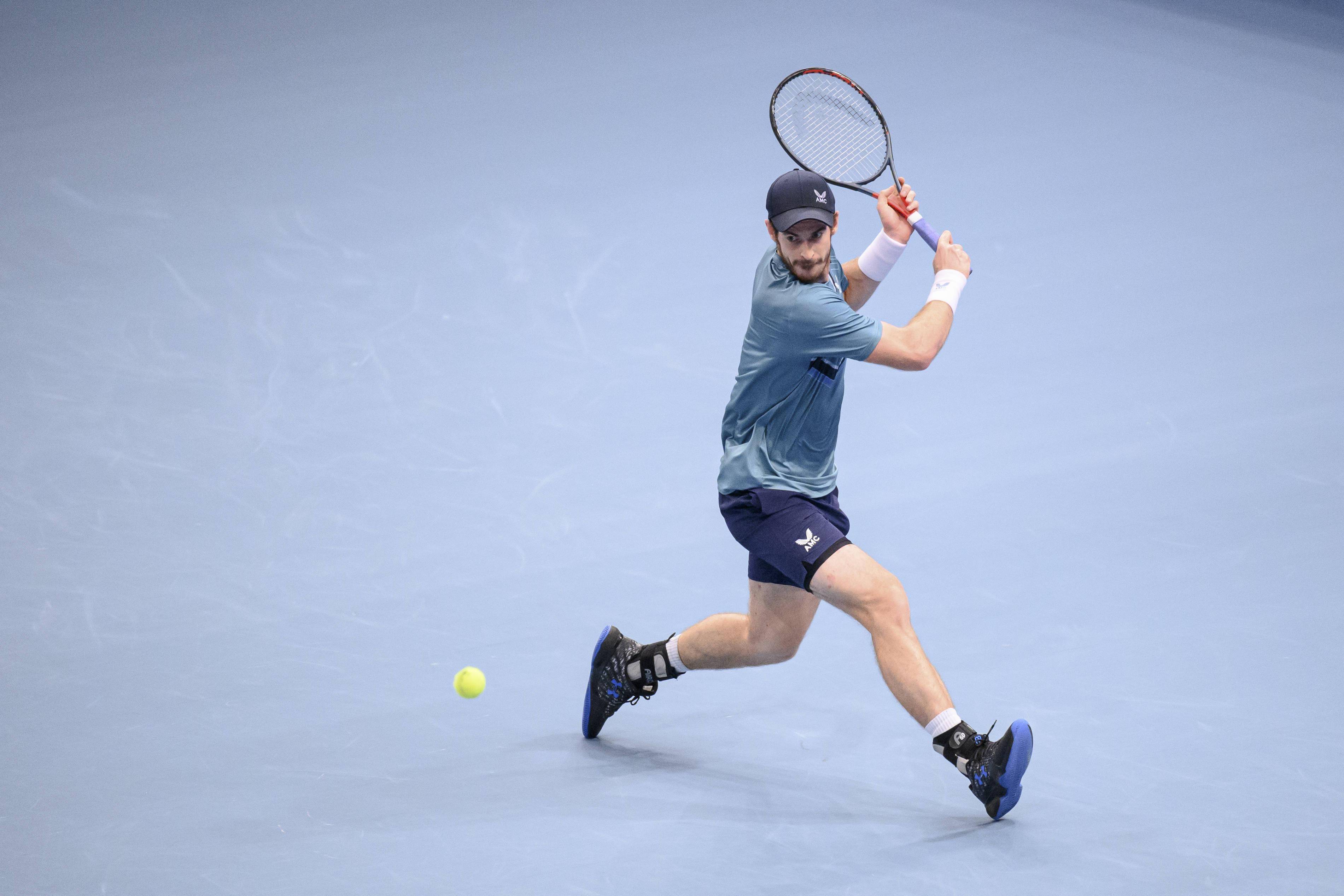 关于法国网球队险胜西班牙网球队，穆雷完成帽子戏法的信息