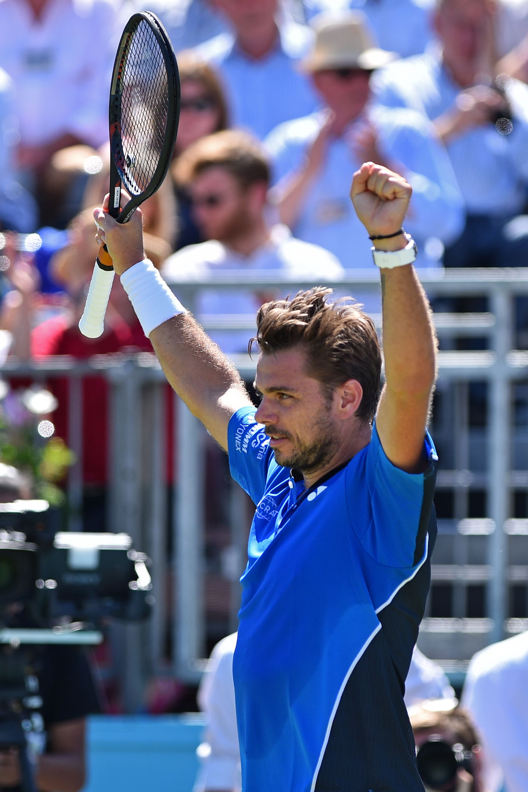 英国网球队轻取美国网球队，瓦林卡高光表现的简单介绍