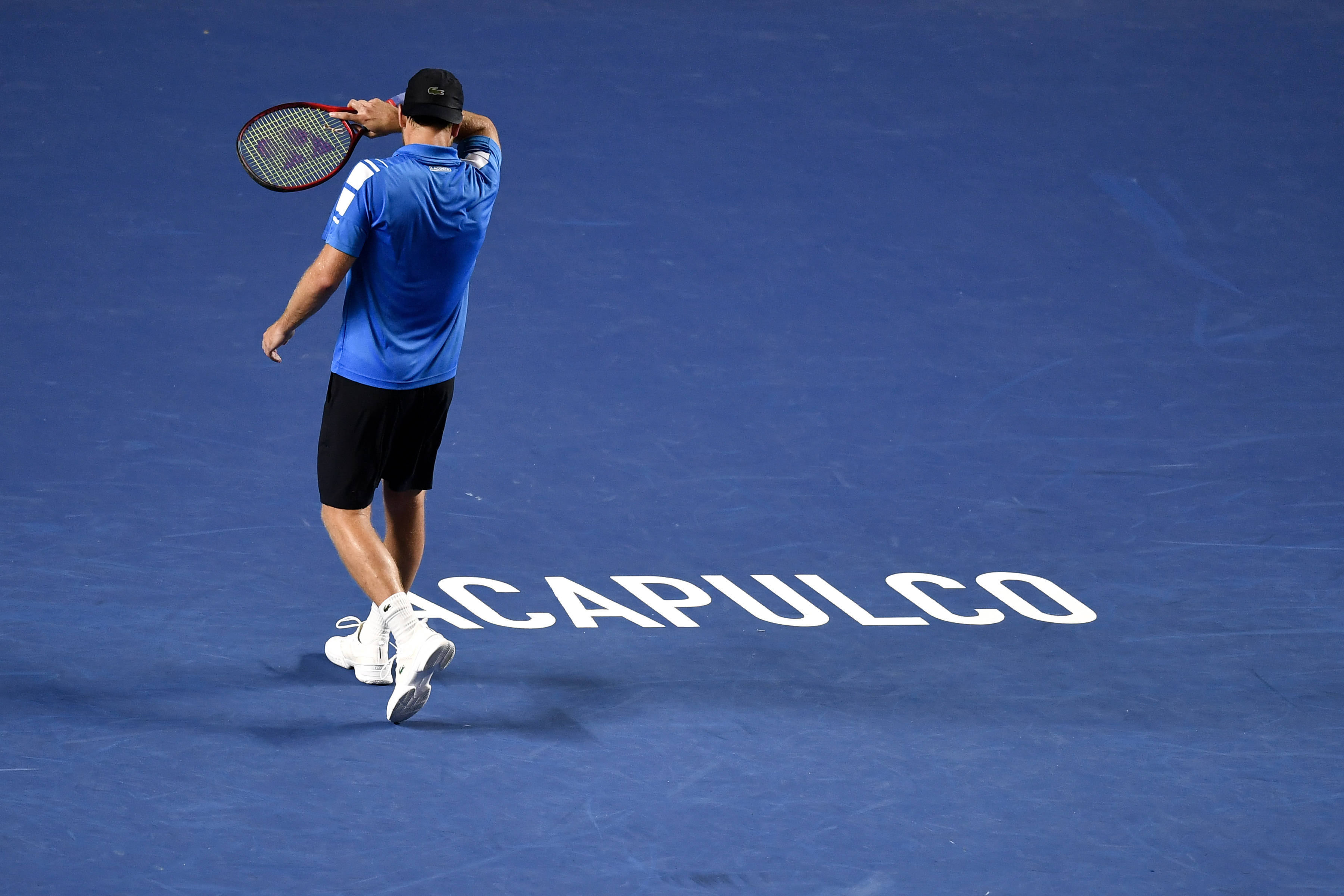 日本网球队绝地反击世界网球队，纳达尔统治全场