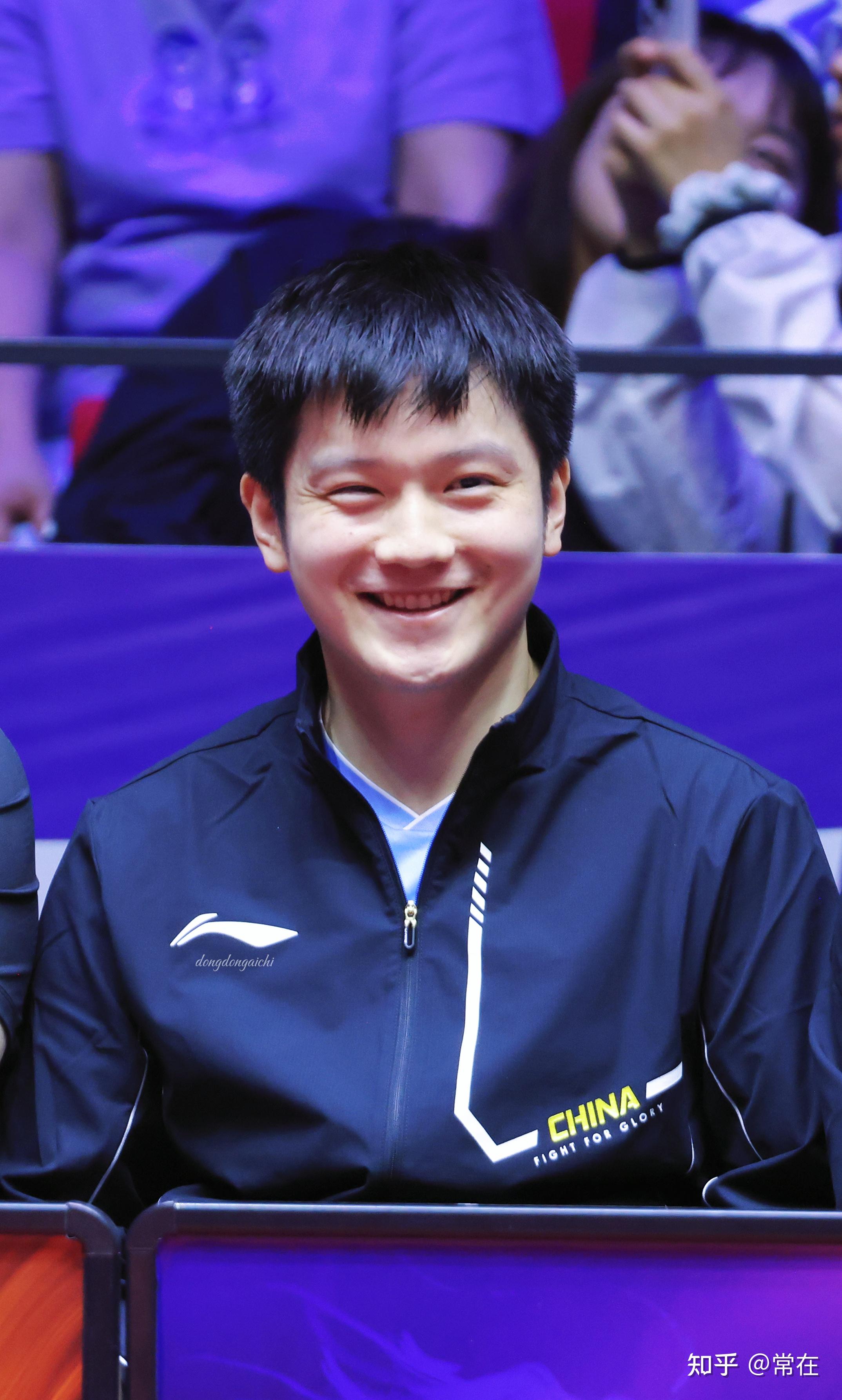 日本队险胜瑞典队,樊振东统治全场 日本队险胜瑞典队,樊振东统治全场