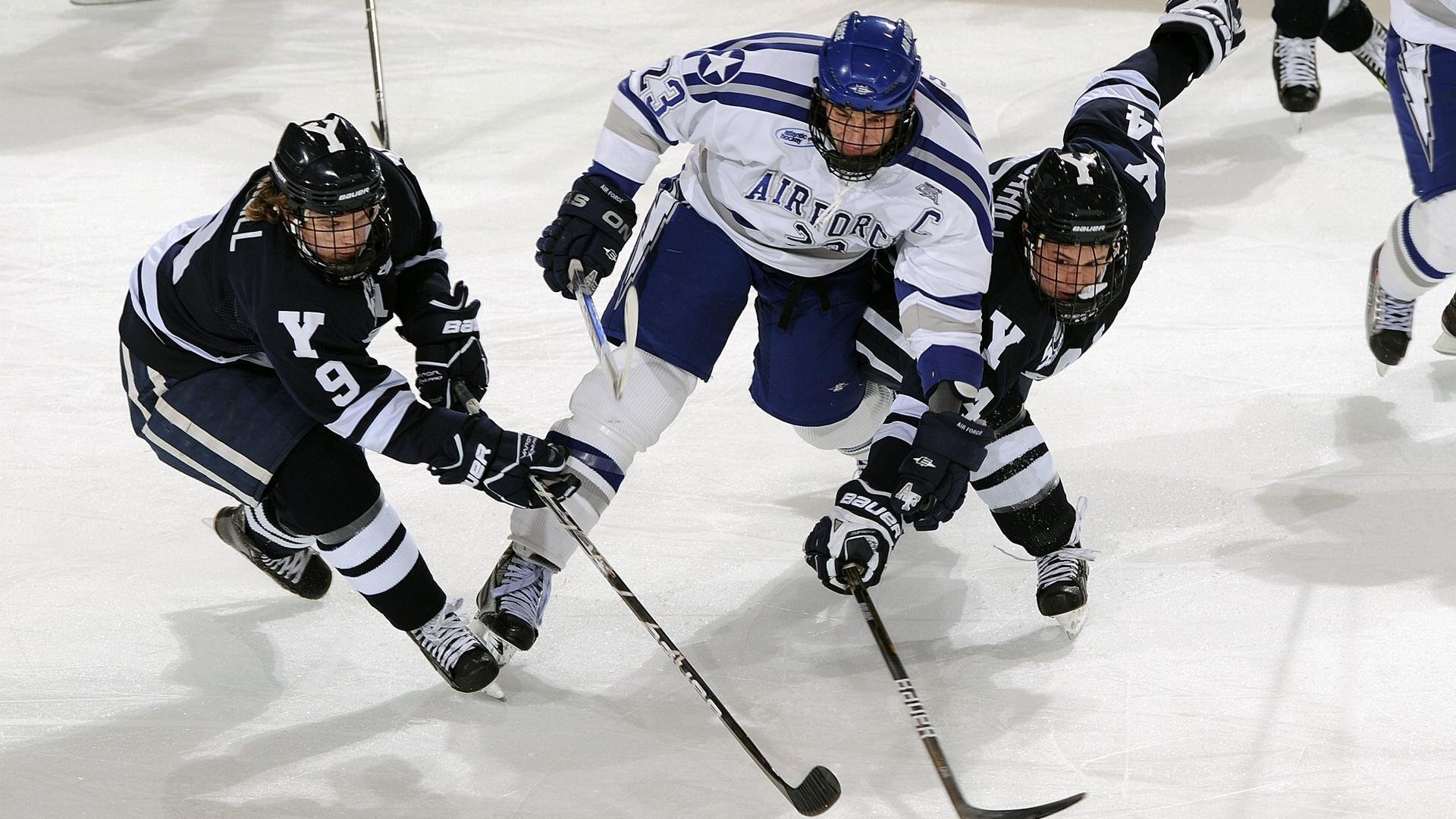 破晓时分，石宇奇如何用一场胜利点燃丹麦队的逆转之火